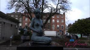 Paris wants to see the city, and you fuck after.